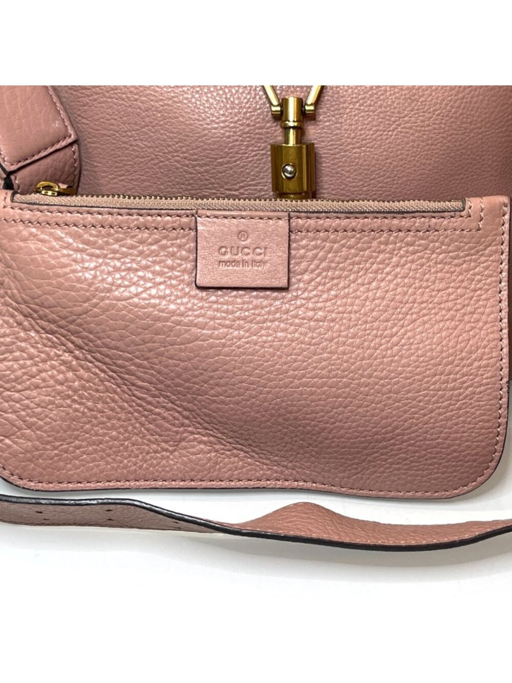 GUCCI Jackie Soft Grained Calfskin Bucket Bag Camelia - Picture 4 of 16